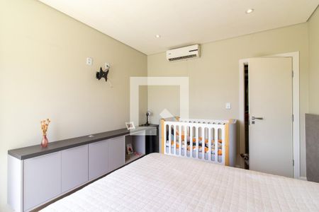 Casa de condomínio à venda com 567m², 4 quartos e 4 vagas Casa de condomínio à venda com 567m², 4 quartos e 4 vagasQuarto 1