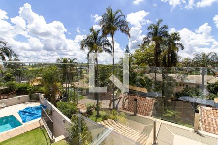 Casa de condomínio à venda com 567m², 4 quartos e 4 vagas Casa de condomínio à venda com 567m², 4 quartos e 4 vagasVista Quarto