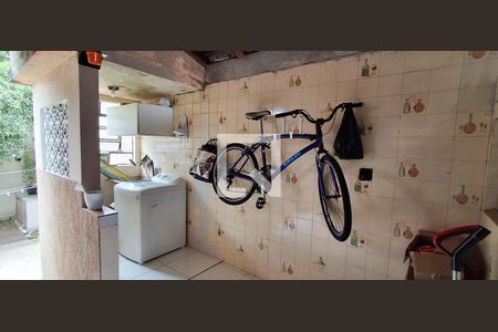 Casa à venda com 240m², 2 quartos e 3 vagasÁrea de Serviço