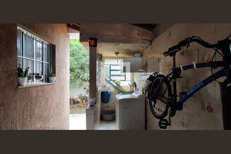 Casa à venda com 240m², 2 quartos e 3 vagasÁrea de Serviço