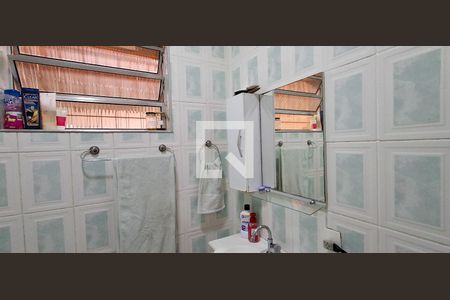 Casa à venda com 240m², 2 quartos e 3 vagasBanheiro