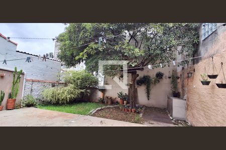 Casa à venda com 240m², 2 quartos e 3 vagasÁrea comum