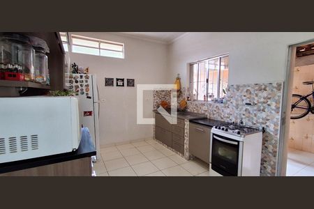 Casa à venda com 240m², 2 quartos e 3 vagasCozinha