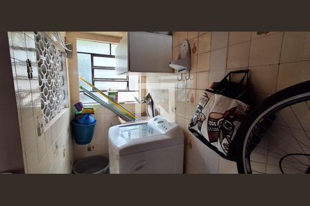 Casa à venda com 240m², 2 quartos e 3 vagasÁrea de Serviço