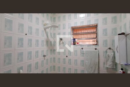 Casa à venda com 240m², 2 quartos e 3 vagasBanheiro