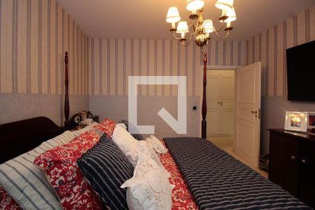 Apartamento à venda com 450m², 5 quartos e 3 vagas Apartamento à venda com 450m², 5 quartos e 3 vagasSuíte master