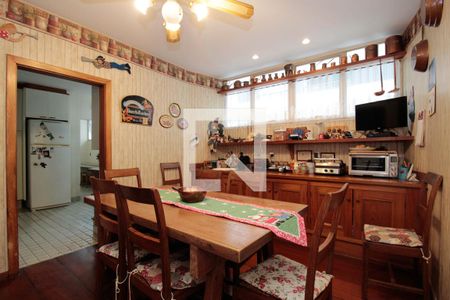 Apartamento à venda com 450m², 5 quartos e 3 vagas Apartamento à venda com 450m², 5 quartos e 3 vagasCozinha