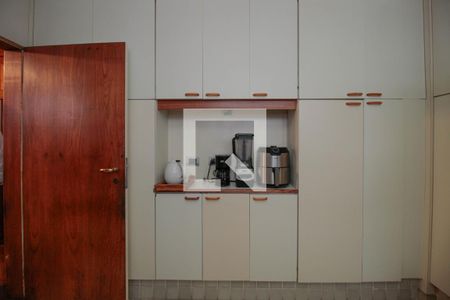 Apartamento à venda com 450m², 5 quartos e 3 vagas Apartamento à venda com 450m², 5 quartos e 3 vagasCozinha