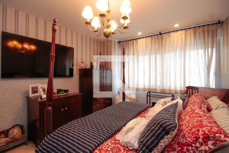 Apartamento à venda com 450m², 5 quartos e 3 vagas Apartamento à venda com 450m², 5 quartos e 3 vagasSuíte master