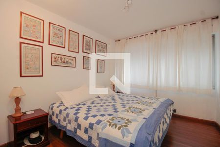 Apartamento à venda com 450m², 5 quartos e 3 vagas Apartamento à venda com 450m², 5 quartos e 3 vagasSuíte 3