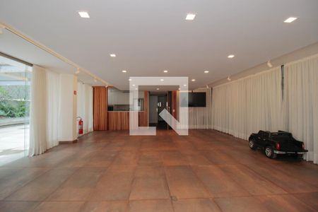 Apartamento à venda com 450m², 5 quartos e 3 vagas Apartamento à venda com 450m², 5 quartos e 3 vagasSalão de Festas