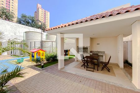 Apartamento à venda com 32m², 2 quartos e sem vagaÁrea comum