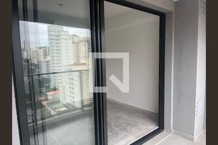 Apartamento à venda com 28m², 1 quarto e sem vagaVaranda