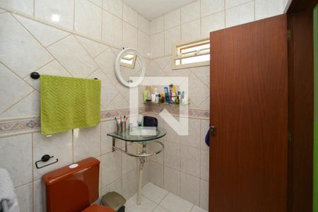 Casa à venda com 144m², 3 quartos e 2 vagasBanheiro da Suíte 1