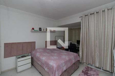 Casa à venda com 200m², 4 quartos e sem vaga Casa à venda com 200m², 4 quartos e sem vagaQuarto Suíte 3