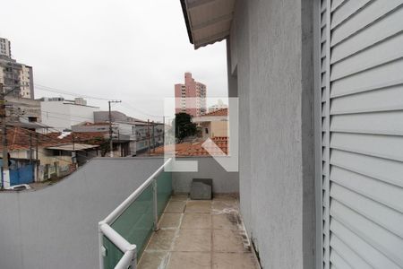 Casa à venda com 200m², 4 quartos e sem vaga Casa à venda com 200m², 4 quartos e sem vagavaranda
