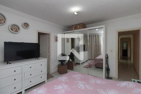 Casa à venda com 200m², 4 quartos e sem vaga Casa à venda com 200m², 4 quartos e sem vagaQuarto Suíte 3