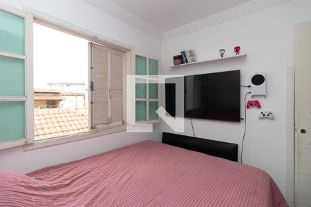 Casa à venda com 200m², 4 quartos e sem vaga Casa à venda com 200m², 4 quartos e sem vagaQuarto 4