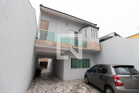 Casa à venda com 200m², 4 quartos e sem vaga Casa à venda com 200m², 4 quartos e sem vagaGaragem
