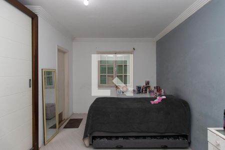 Casa à venda com 200m², 4 quartos e sem vaga Casa à venda com 200m², 4 quartos e sem vagaQuarto Suíte 2