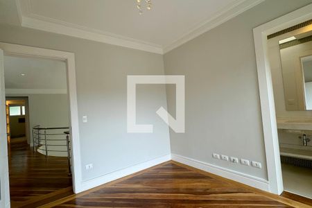 Casa de condomínio à venda com 525m², 4 quartos e 3 vagasSuíte 4