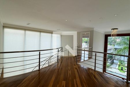 Casa de condomínio à venda com 525m², 4 quartos e 3 vagasHall