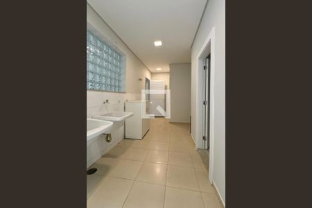 Casa de condomínio à venda com 525m², 4 quartos e 3 vagasÁrea de Serviço