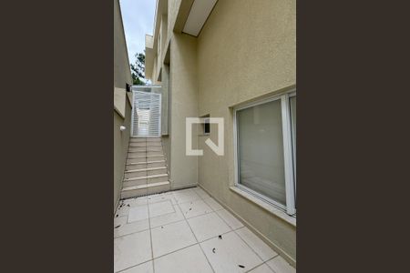 Casa de condomínio à venda com 525m², 4 quartos e 3 vagasCorredor