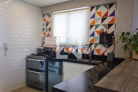 Apartamento à venda com 94m², 3 quartos e 2 vagas Apartamento à venda com 94m², 3 quartos e 2 vagasCozinha