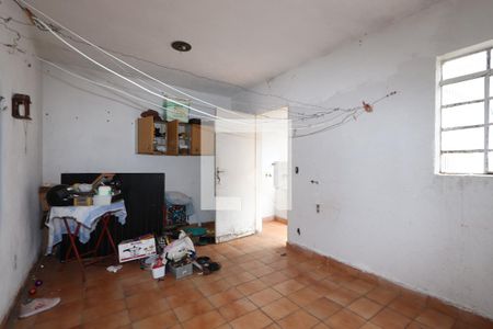 Casa à venda com 150m², 2 quartos e 1 vagaQuarto de Serviço