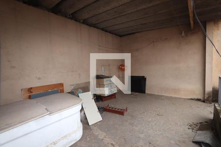 Casa à venda com 150m², 2 quartos e 1 vagaDepósito