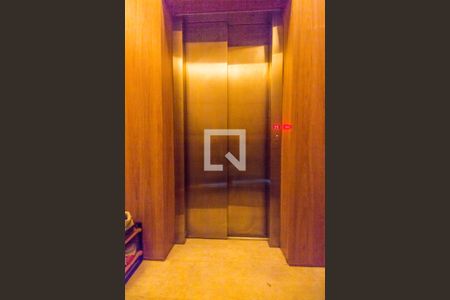 Apartamento para alugar com 468m², 4 quartos e 4 vagasHall social