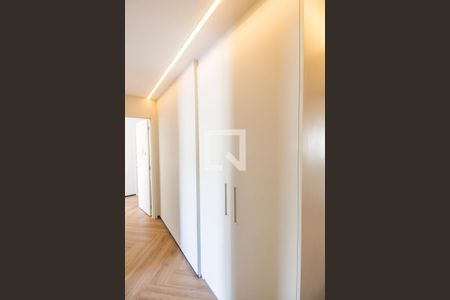 Apartamento para alugar com 468m², 4 quartos e 4 vagasCorredor