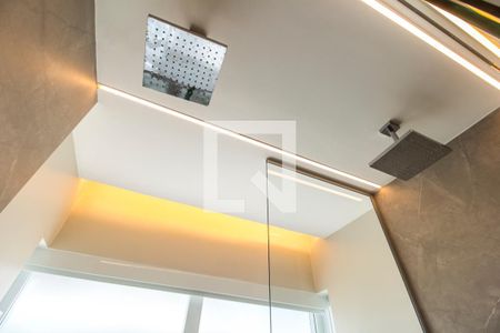 Apartamento para alugar com 468m², 4 quartos e 4 vagasDetalhe do Banheiro da Suite