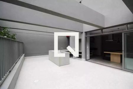 Studio à venda com 25m², 1 quarto e sem vagaÁrea comum - Salão de festas