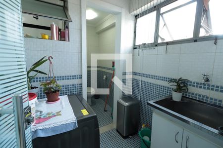 Apartamento à venda com 63m², 3 quartos e 1 vaga Apartamento à venda com 63m², 3 quartos e 1 vagaÁrea de Serviço