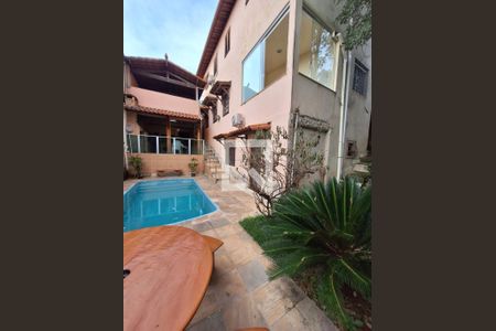 Casa à venda com 250m², 5 quartos e 5 vagasÁrea comum