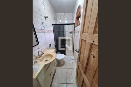 Casa à venda com 250m², 5 quartos e 5 vagasBanheiro 4