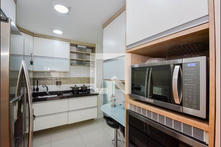 Apartamento à venda com 114m², 3 quartos e 2 vagas Apartamento à venda com 114m², 3 quartos e 2 vagasCozinha