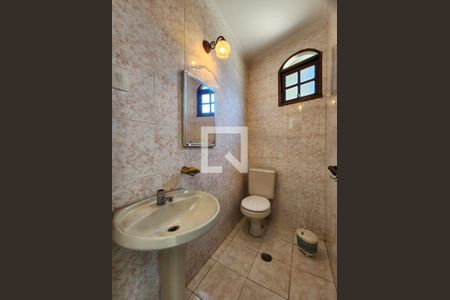 Casa à venda com 257m², 3 quartos e 4 vagasGaragem - Lavabo  