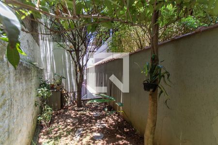 Casa à venda com 257m², 3 quartos e 4 vagasJardim