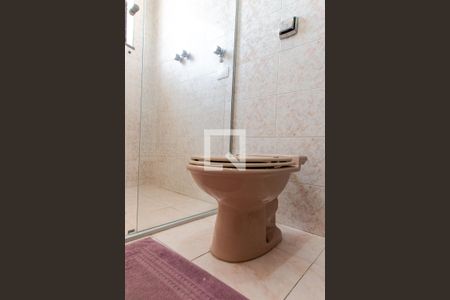 Casa à venda com 257m², 3 quartos e 4 vagasBanheiro da Suíte 2