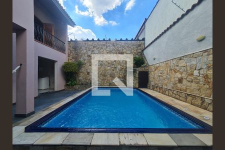 Casa à venda com 350m², 4 quartos e 5 vagasPiscina e churrasqueira