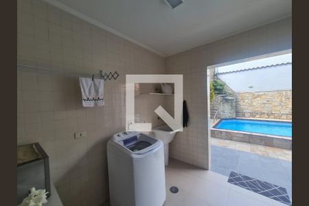 Casa à venda com 350m², 4 quartos e 5 vagasÁrea de Serviço