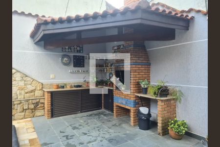 Casa à venda com 350m², 4 quartos e 5 vagasPiscina e churrasqueira