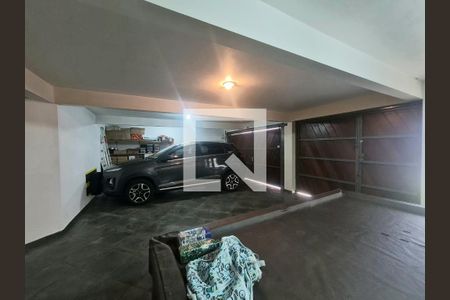 Casa à venda com 350m², 4 quartos e 5 vagasGaragem