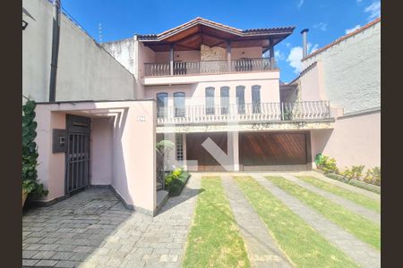 Casa à venda com 350m², 4 quartos e 5 vagasFachada do imóvel