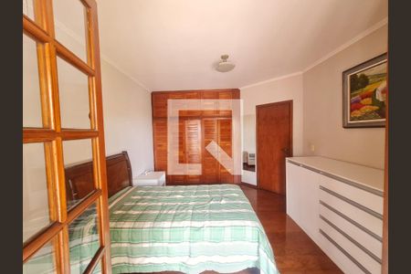 Casa à venda com 350m², 4 quartos e 5 vagasDormitório 2