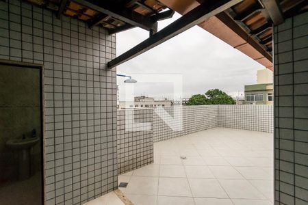 Apartamento à venda com 120m², 3 quartos e 1 vaga Apartamento à venda com 120m², 3 quartos e 1 vagaÁrea comum - Salão de festas