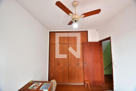 Casa à venda com 240m², 5 quartos e 4 vagasQuarto 3